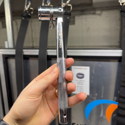 Burton Nyckel 22mm Hex SILVER