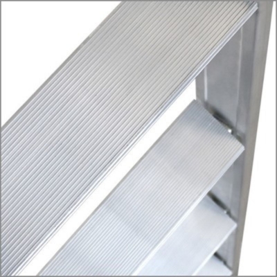 Mobil arbetsplattform enkel