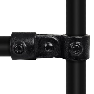 svart rörkoppling industriell design