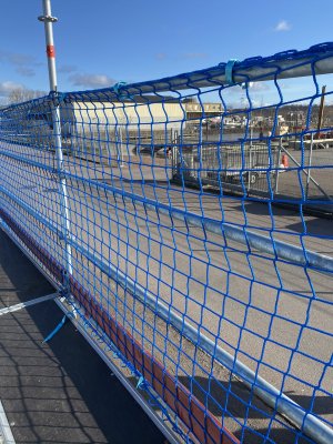 Rækværksnet til stillads