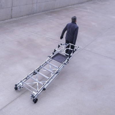 Platformsstige med hjul Nova