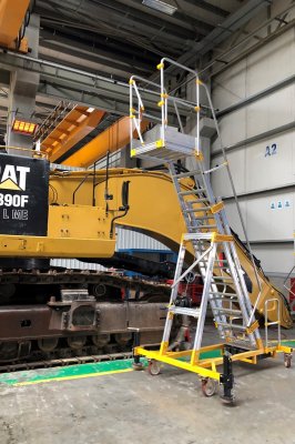 Platformstrappe justerbar 2-2,5m